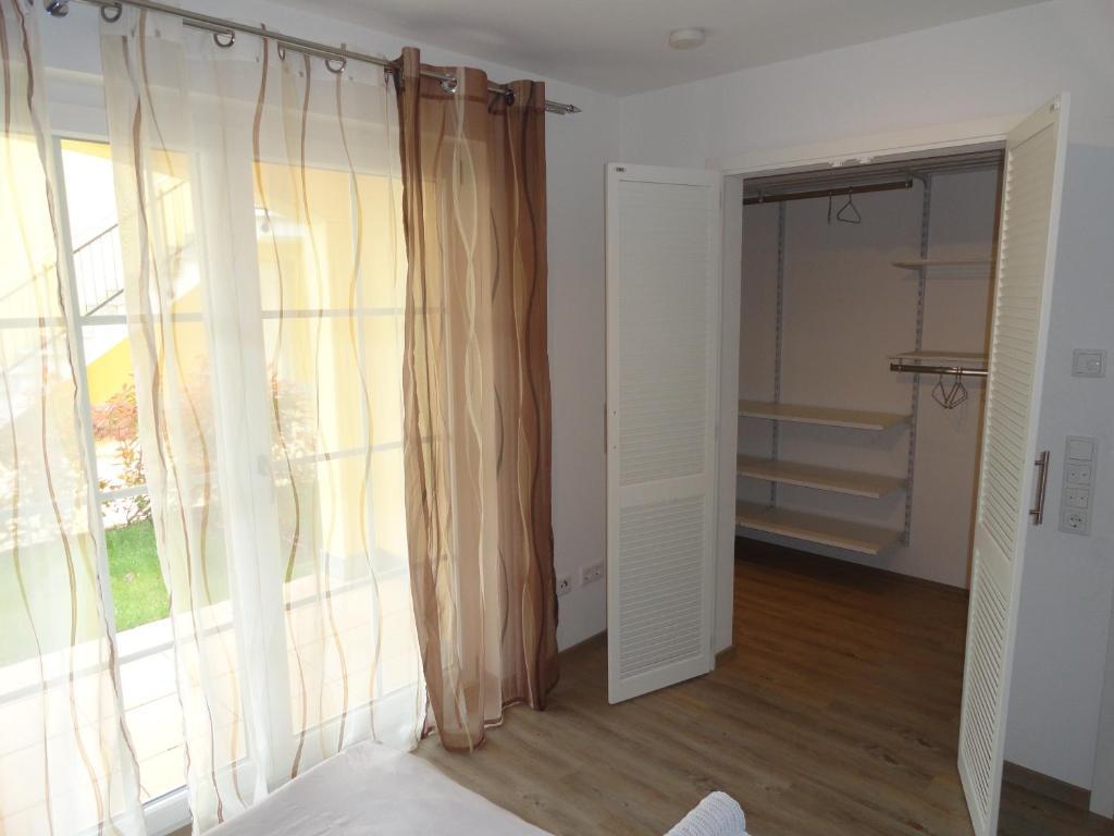 Apartment Frank - Bis Zu 3 Schlafzimmer Rust Exterior foto